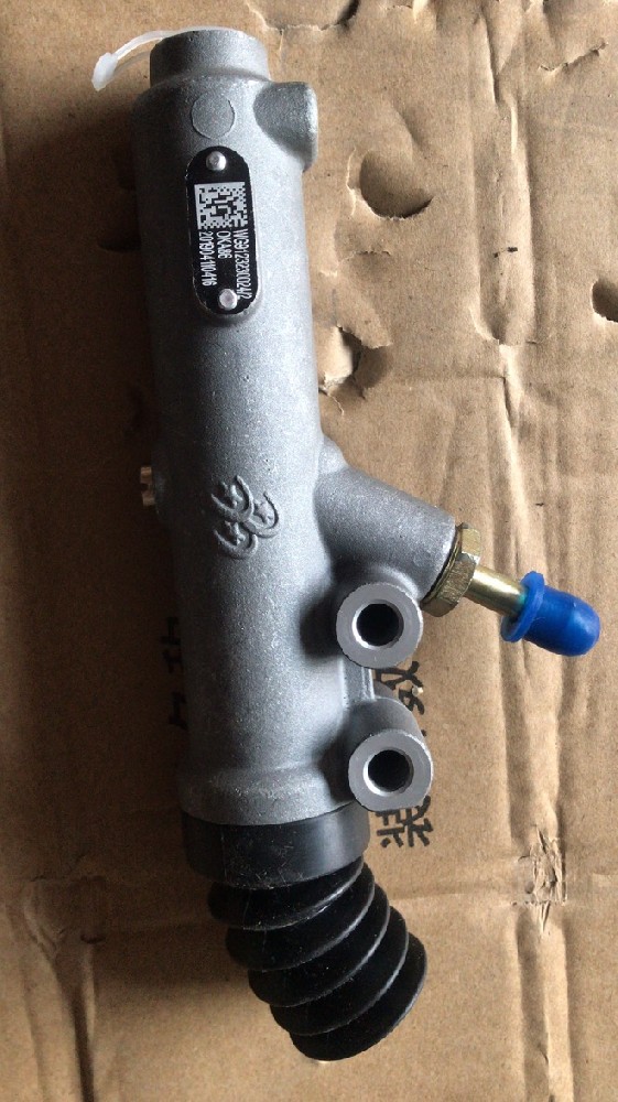 金王子離合器總泵，WG9123230024