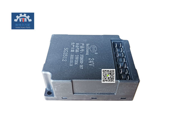 3726030-367    轉(zhuǎn)向閃光控制器   Flash relay  FAWDE J6 truck electrical appliances