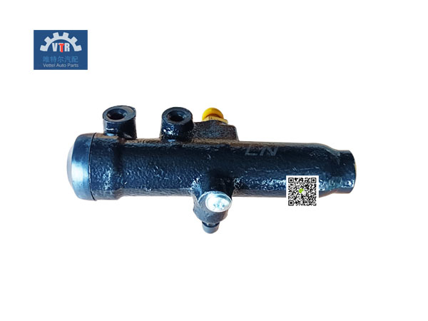 520 295 00 06 離合器總泵-2.jpg